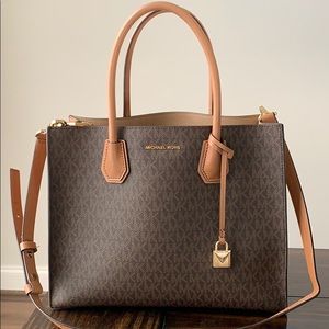 Michael Kohrs Authentic handbag